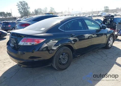 2009 Mazda Mazda6 I Sport z USA, uszkodzony, nr VIN 1YVHP81AX95M18306